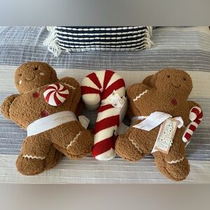 NWT 3 pc Gingerbread couple with candy & a candy cane pillow